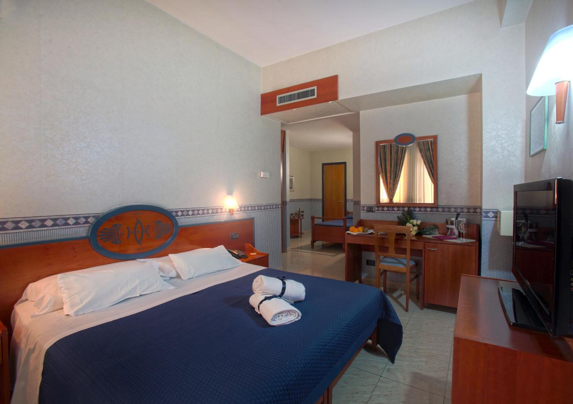 Hotel Kroma راغوزا الغرفة الصورة